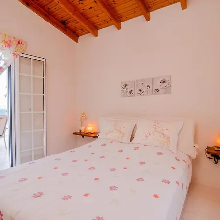 Sweet Apartment